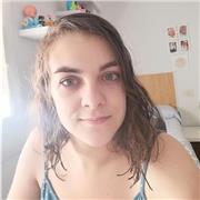 Me defino un a persona entusiasta, con ganas de ayudar a otras personas a que consigan sus objeiitvos, me encanta ayudar a otras personas, y iré a dar clases a quienes lo necesiten